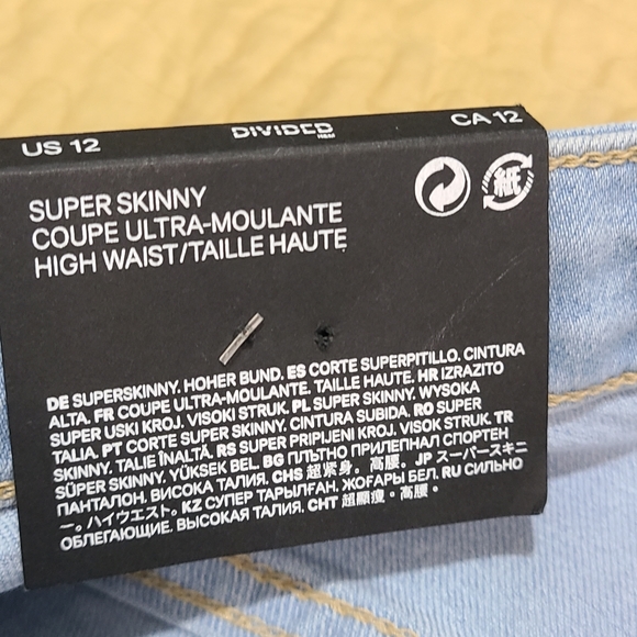 H&M Divided Super Skinny distressed jeans size 12 - Picture 7 of 11